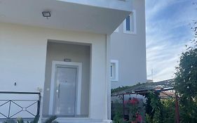 Θησέως Georgias Private Paradise