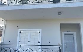 Θησέως Georgias Private Paradise